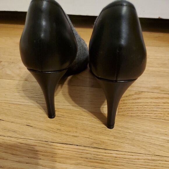 Cole Haan Grey And Black Wool And Leather Pumps Heels Size 6 - Picture 4 of 8
